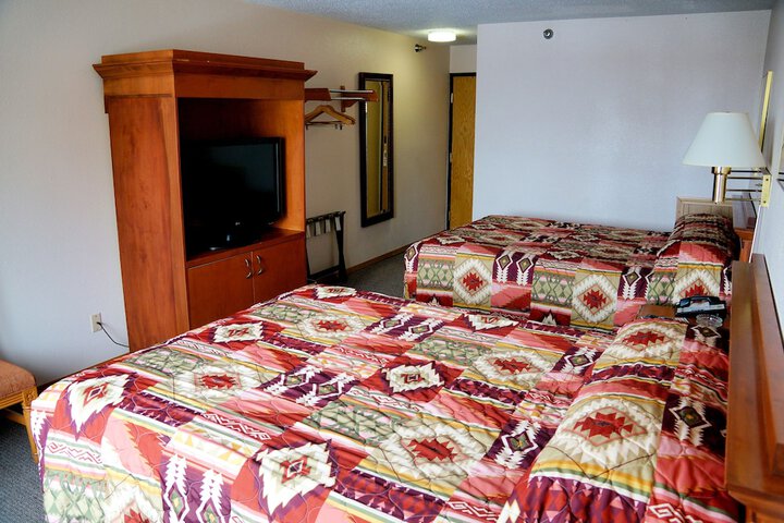 Room 35 of 35