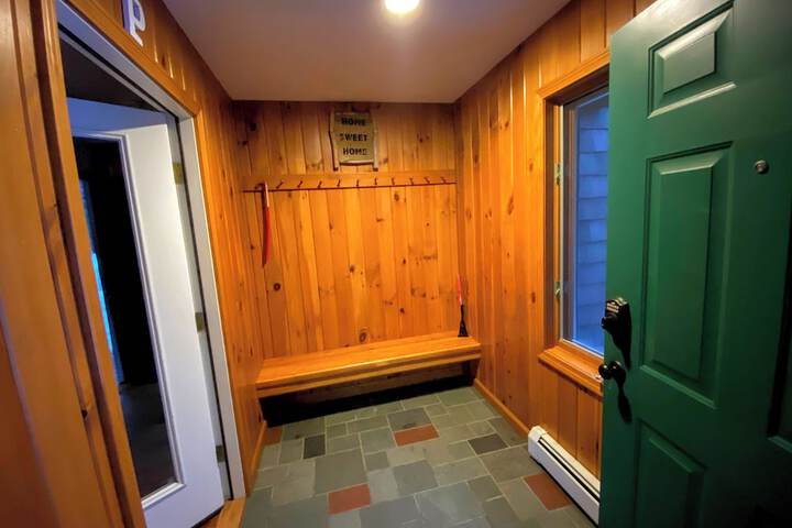V3 Gorgeous Ski-in Mountain View Townhouse With Amazing Views in Bretton Woods