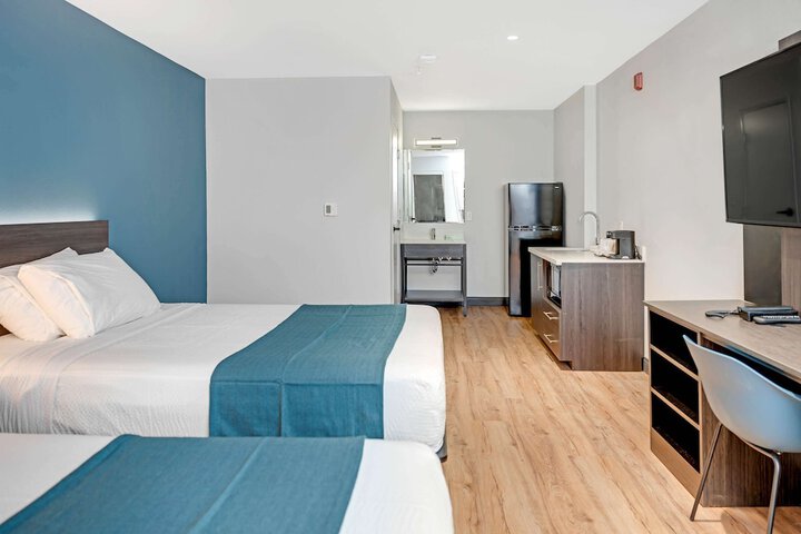 Studio 6 Suites – Stockton CA – Waterfront