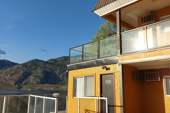 Richter Pass Beach Resort