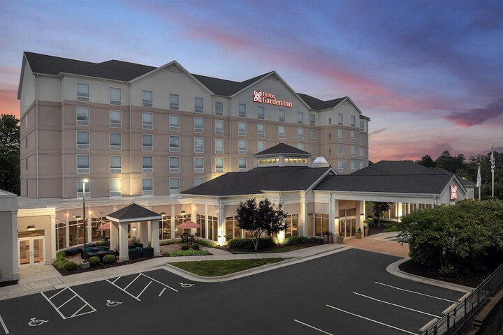 Hilton Garden Inn Greensboro Airport