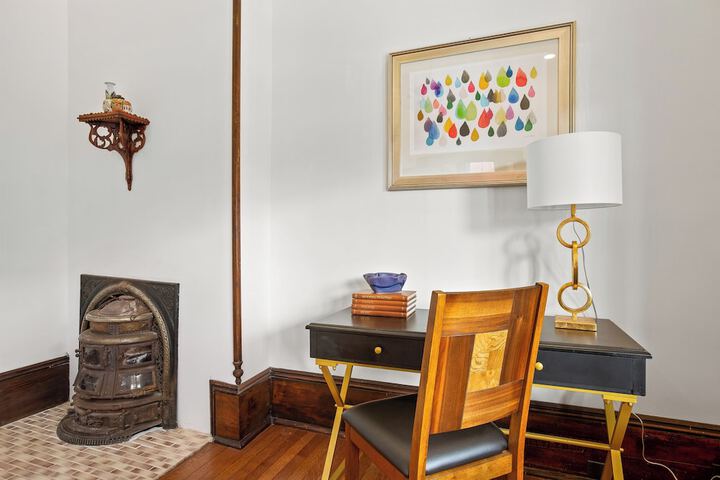 Business Center 120 of 128