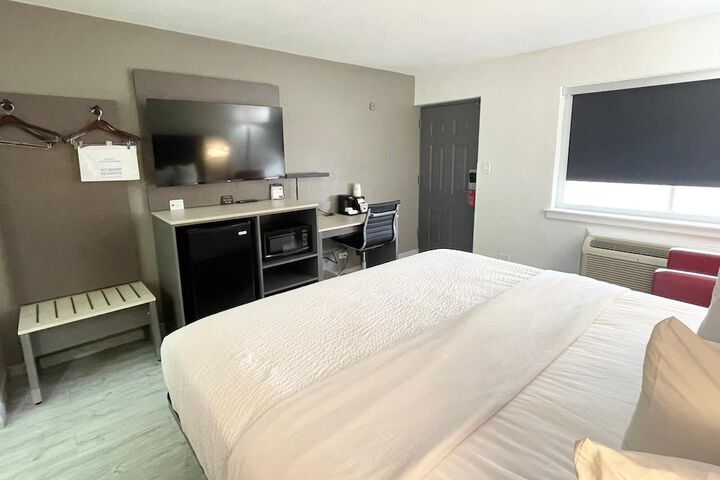 Room 31 of 41