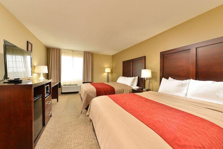 Room 15 of 28