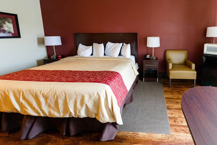 Red Roof Inn PLUS+ Danville KY