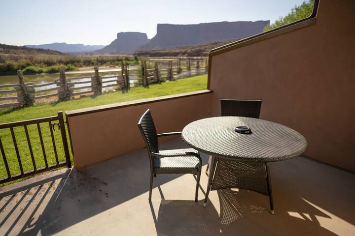 Red Cliffs Lodge Moab