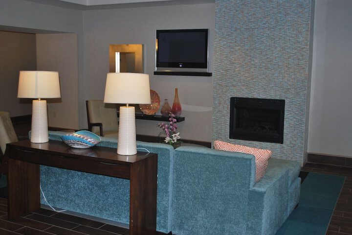 Hotel Interior 16 of 98