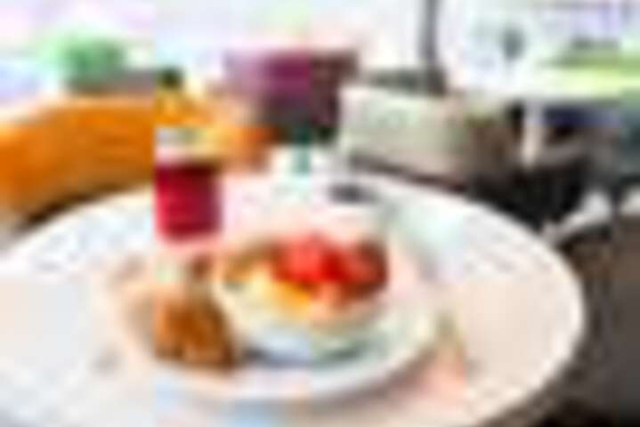 Dining 95 of 124