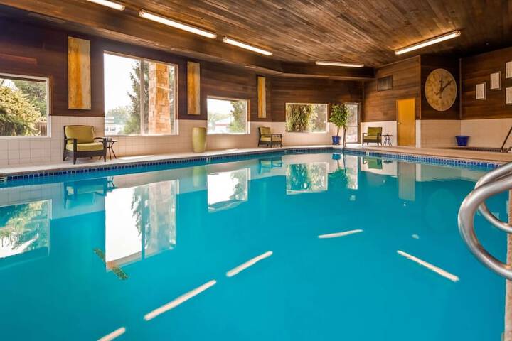 Pool 7 of 35