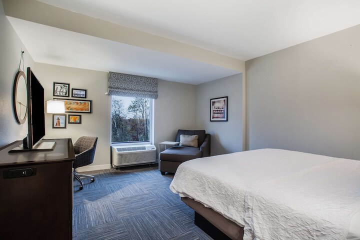 Room 22 of 43