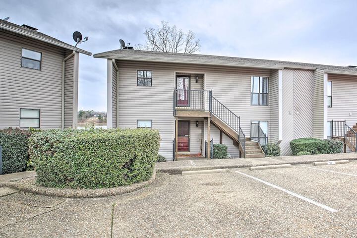 Boat Slip: Lake Hamilton Condo in Hot Springs!