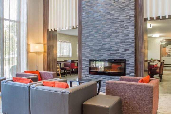 Hotel Interior 19 of 78