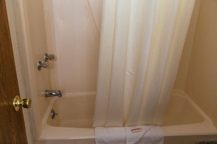 Room 5 of 22