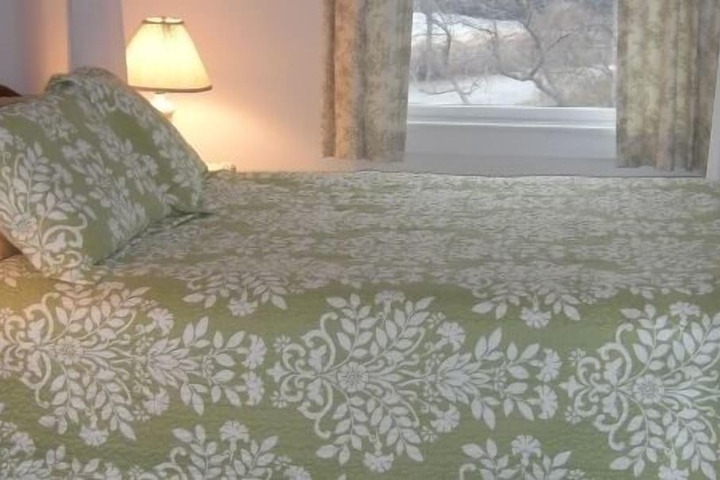 Room 34 of 68