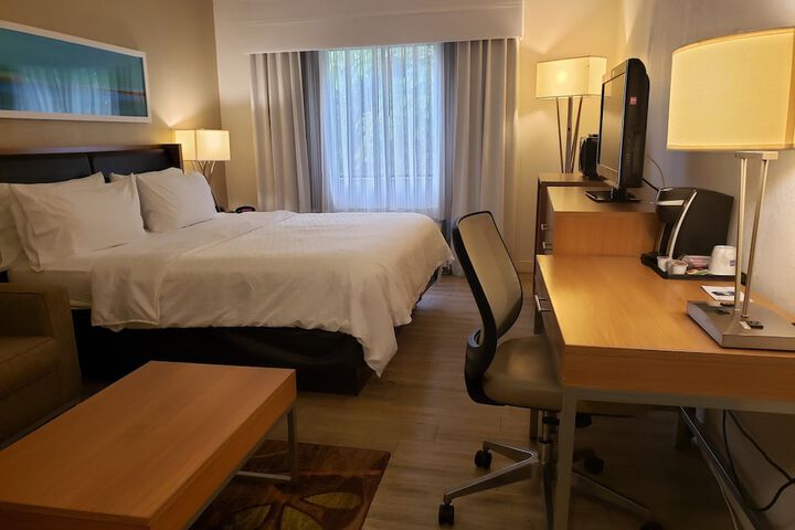 Room 21 of 56