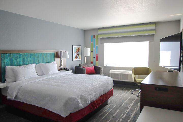 Hampton Inn Lead