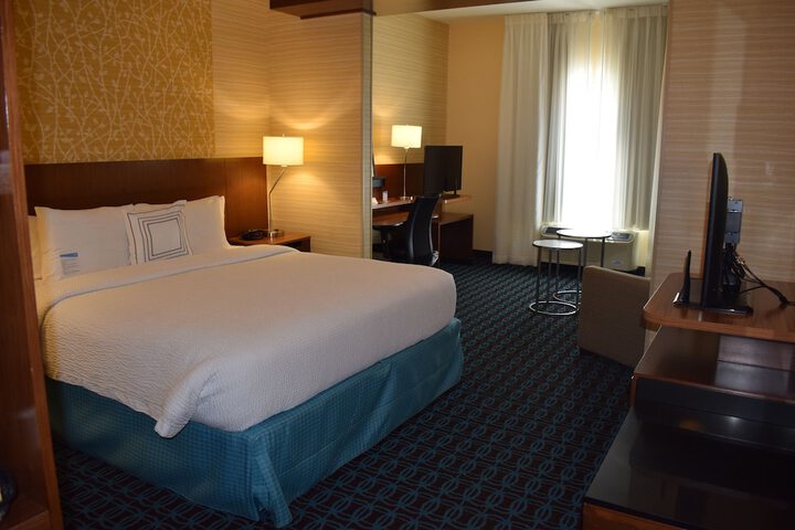 Room 21 of 30