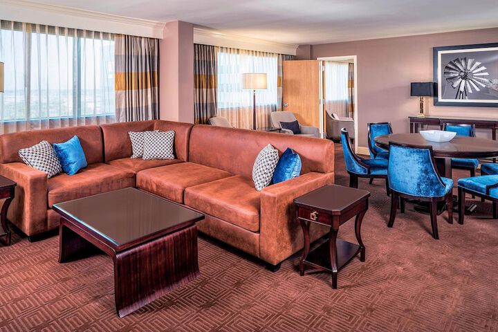 Room 22 of 53