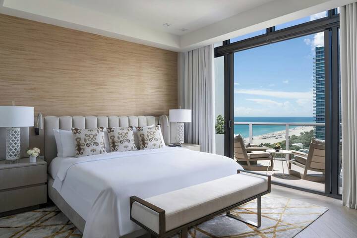 W South Beach