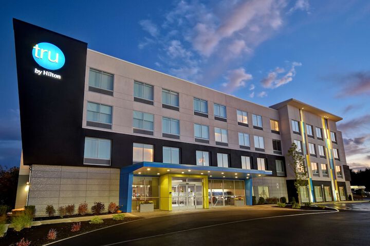 Hotel 4 of 37
