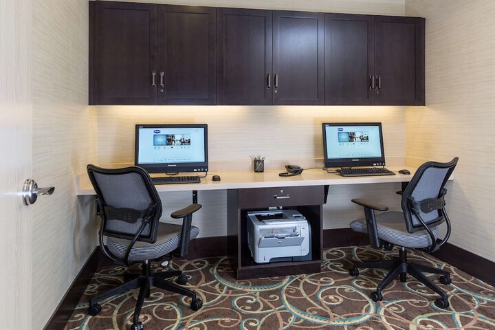 Hampton Inn & Suites Philadelphia Montgomeryville