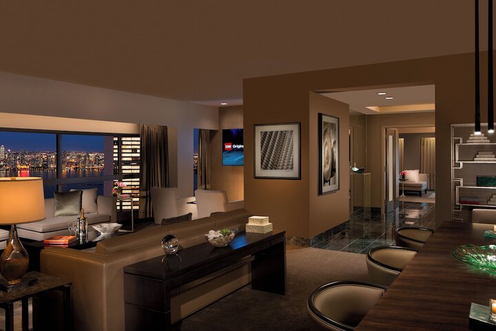 Room 65 of 113