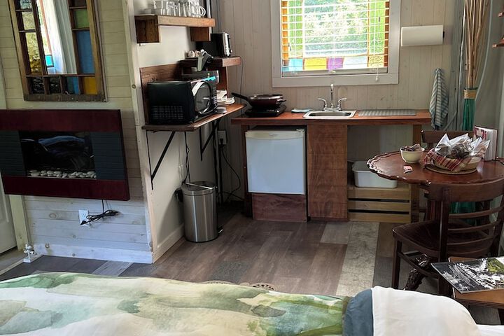 Room 56 of 95