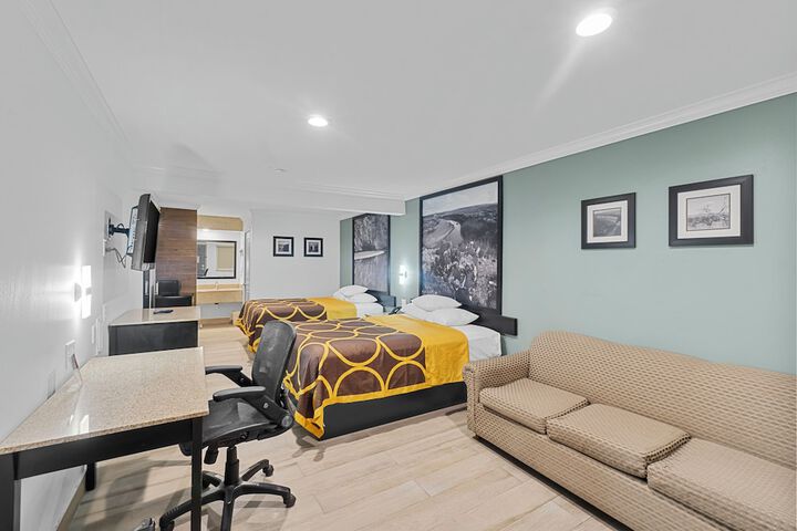 Room 11 of 54