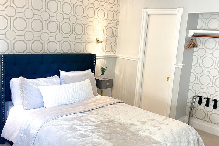 Room 58 of 150