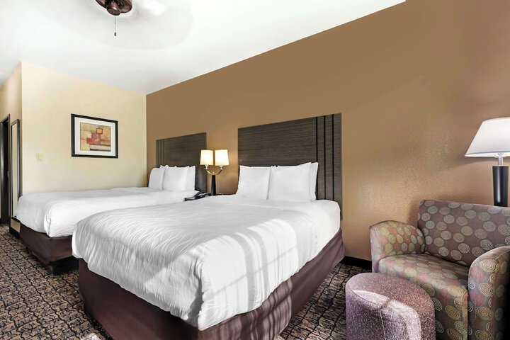 Best Western Carthage Inn & Suites