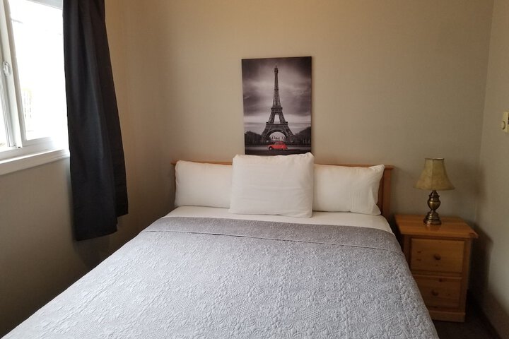 Room 72 of 92