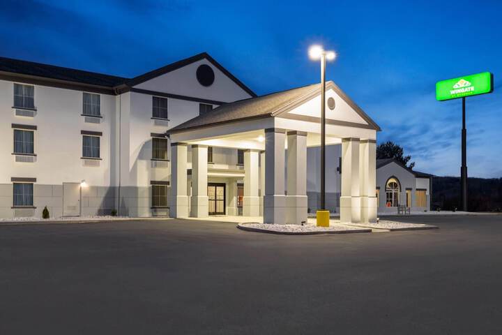 Wingate by Wyndham Clearfield