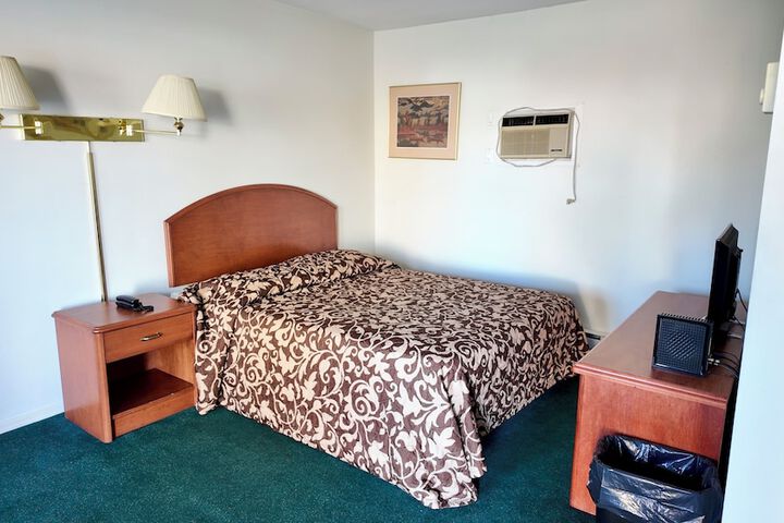 Room 17 of 20