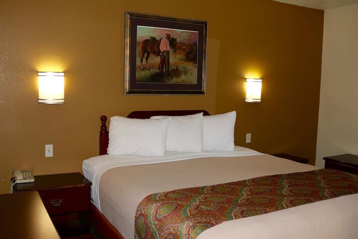 Room 8 of 29