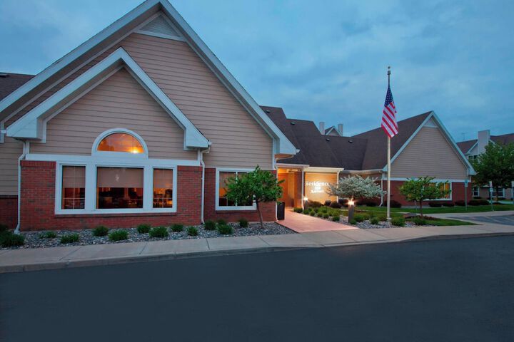 Hotel 2 of 25