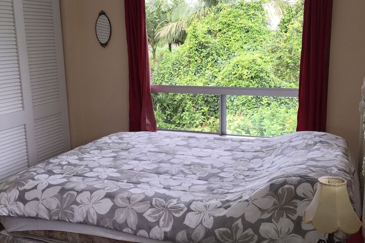 Room 12 of 36