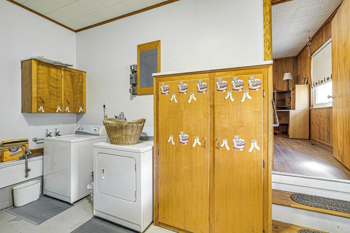 Stay & Play: West Virginia Country Home!