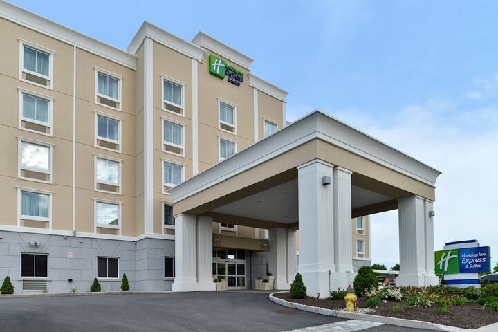 Hotel 3 of 47