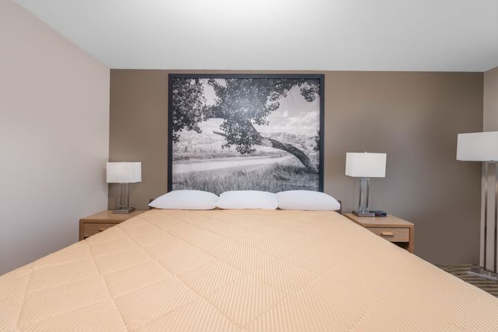 Room 7 of 14