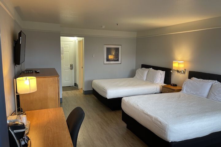 Room 16 of 46