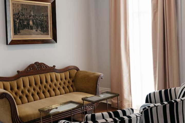 Room 28 of 56