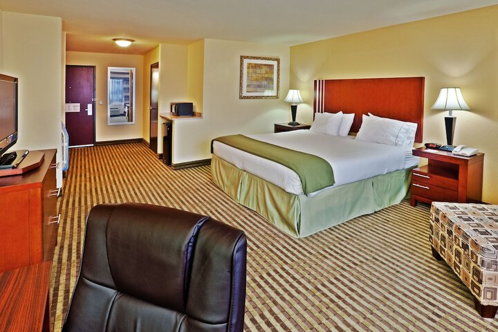 Room 38 of 58