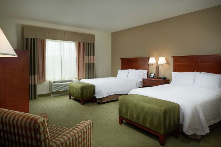 Hampton Inn & Suites Salem OR
