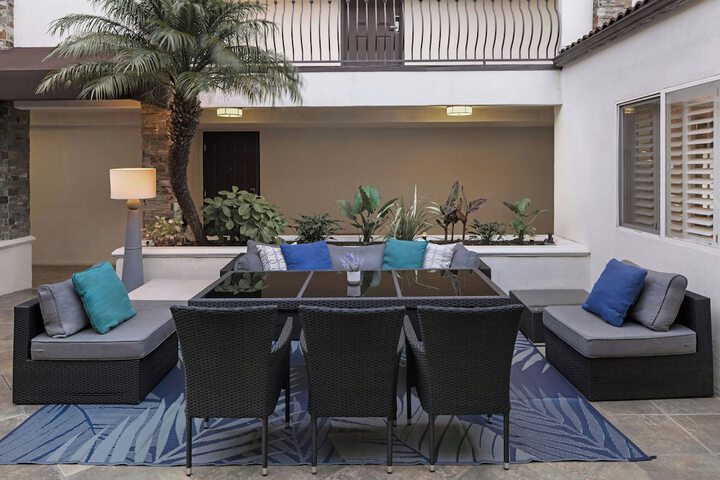 City Express by Marriott Manhattan Beach
