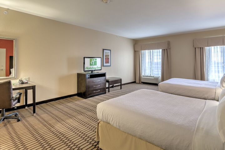 Room 40 of 62
