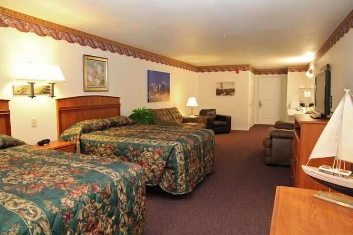 Room 17 of 26