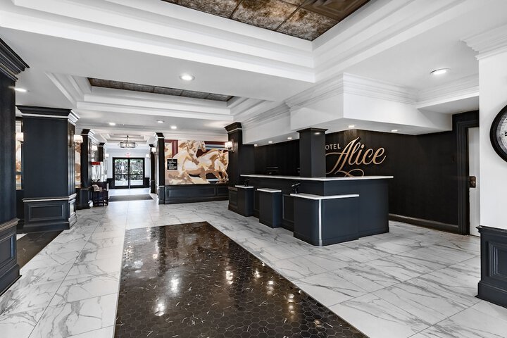 Hotel Alice at Atlantic Beach