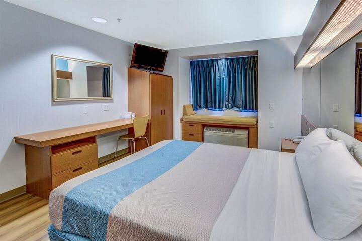 Motel 6 Sutherlin OR