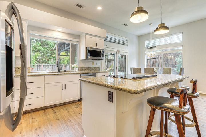 Family Home Near Folsom Lake in El Dorado Hills!