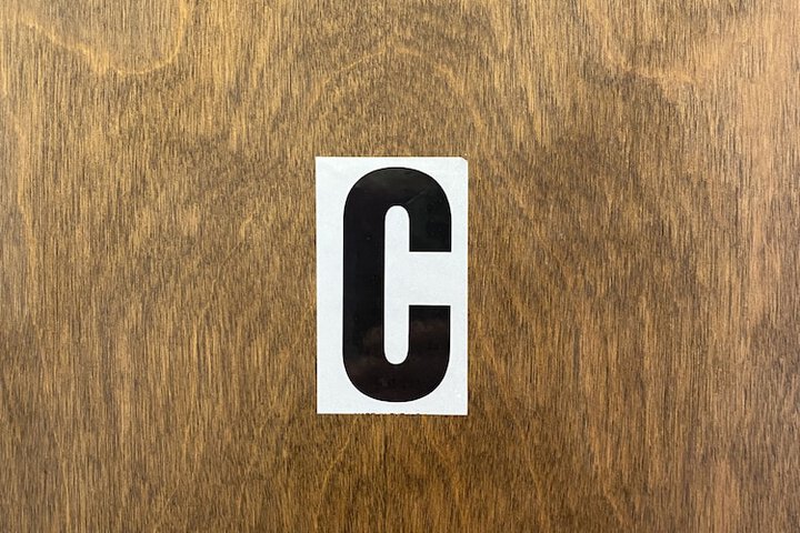 Room 8 of 30